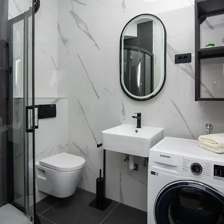 Seaside With A Swimming Pool - 23288 Apartment